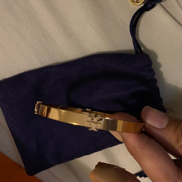 tory burch bracelet - Picture 2 of 3